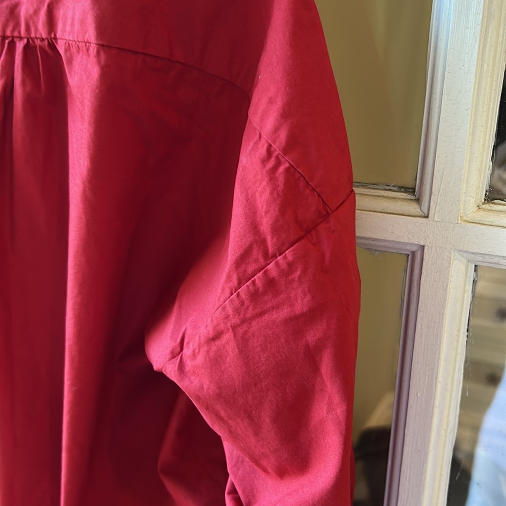 Red Ruffle Collar Blouse - Picture 6 of 10